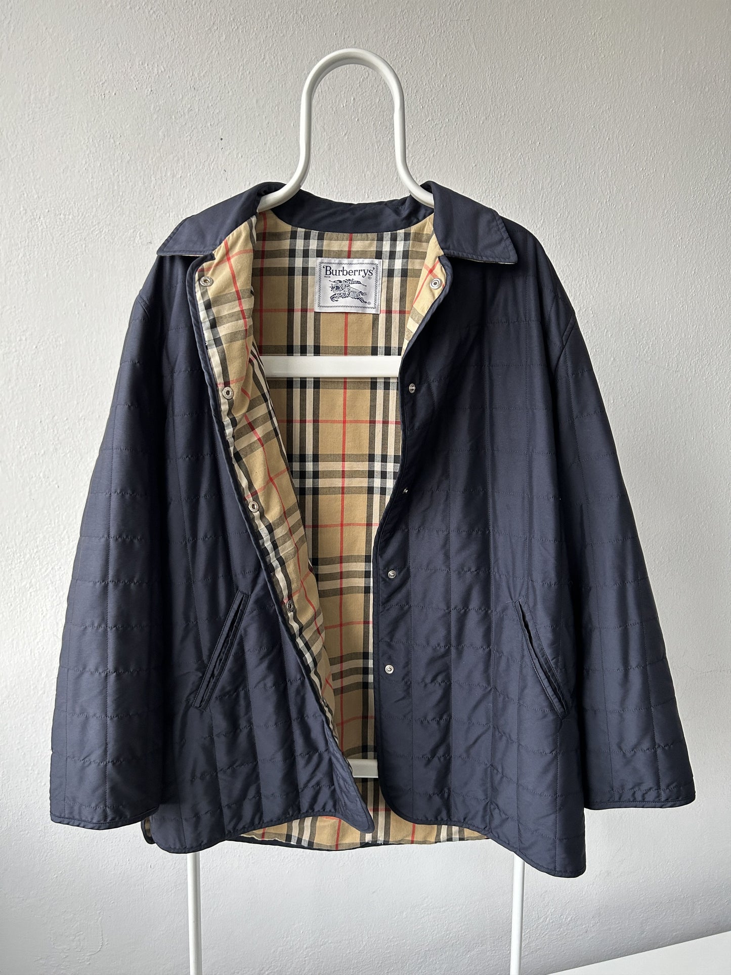 Vintage burberry nova check lined quilted light jacket