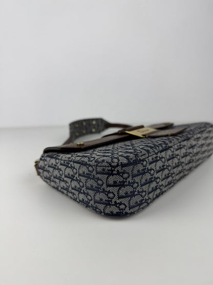 2003 Dior street chic shoulder bag