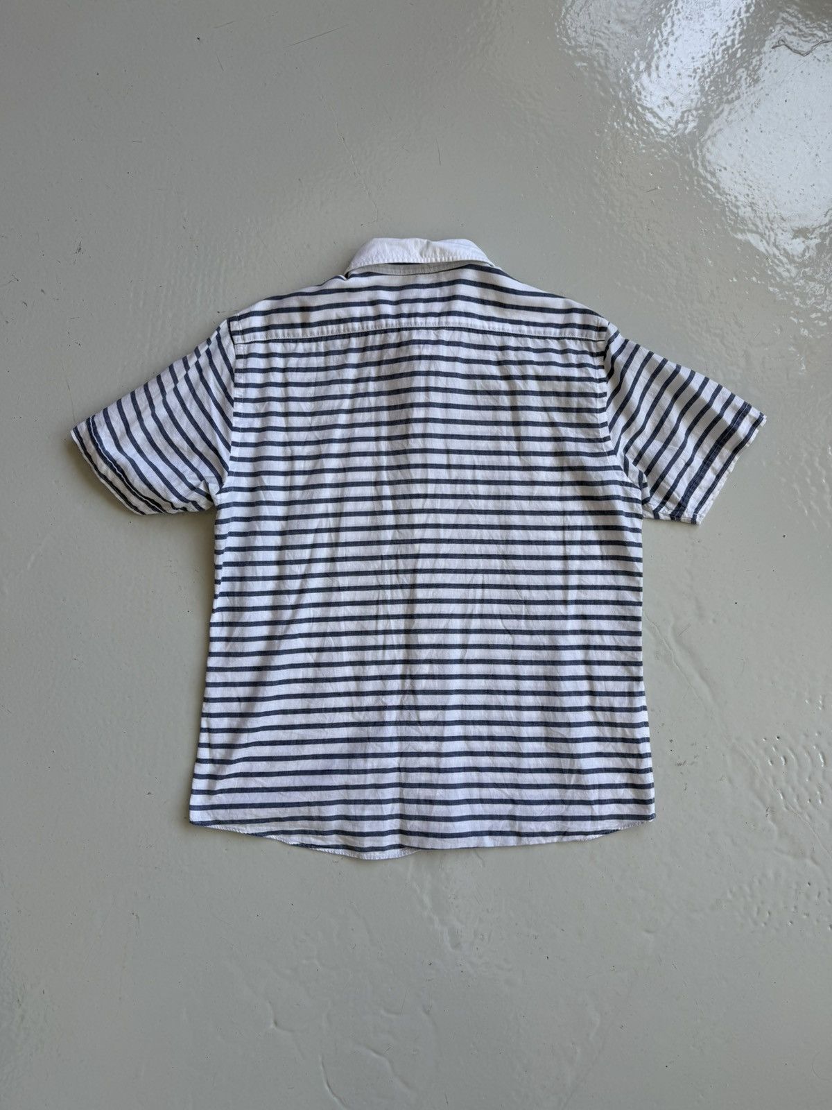 Burberry black label striped short sleeve shirt