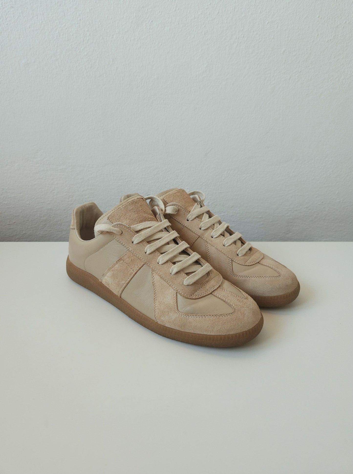 Maison Margiela replica sneakers in dusty pink/ beige