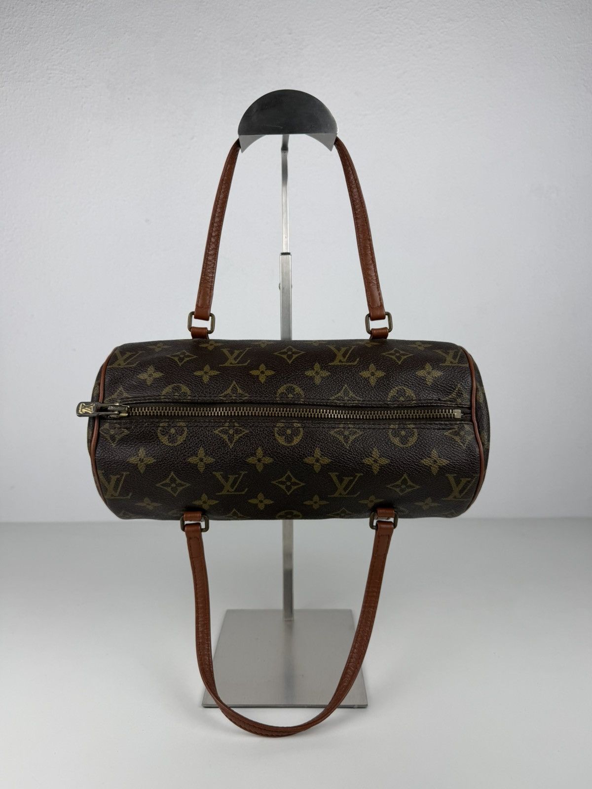 Vintage 80s Louis Vuitton monogram papillon 26
