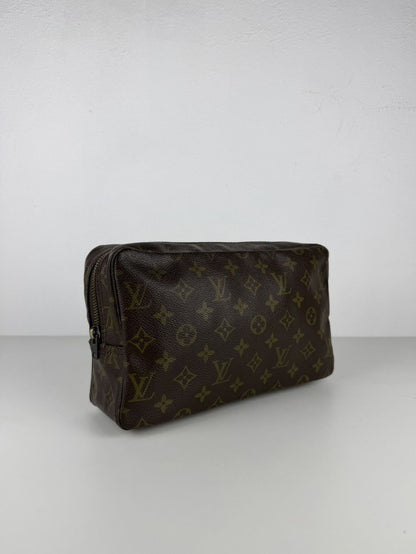 Vintage 80s Louis Vuitton monogram trousse 28 toiletry bag