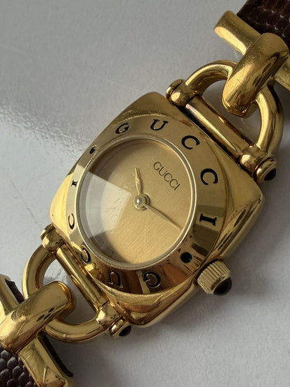 Vintage 1997 Gucci 6300 L watch