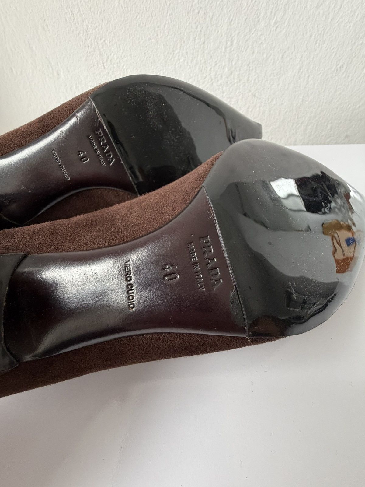 Vintage Prada suede pointed toe chain detail kitten heels