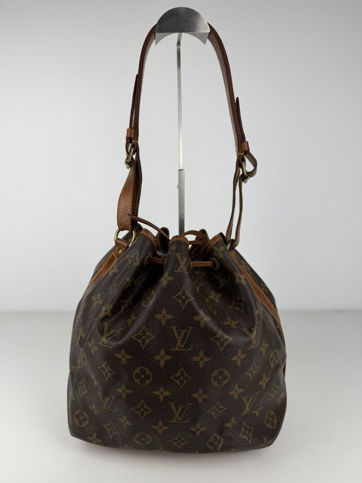 Vintage Louis Vuitton monogram Noe PM
