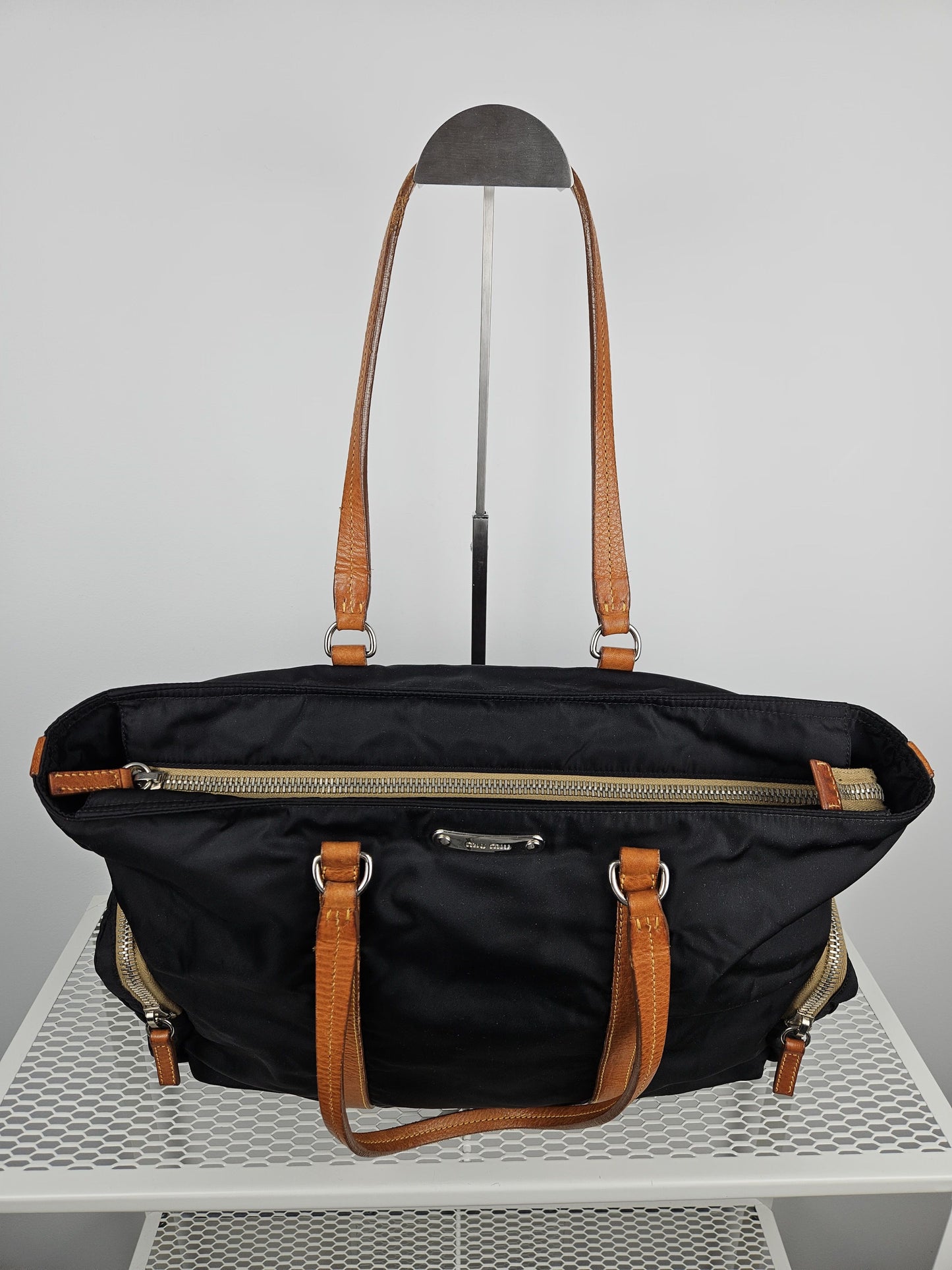 Archive miu miu nylon leather tote bag with cargo pockets