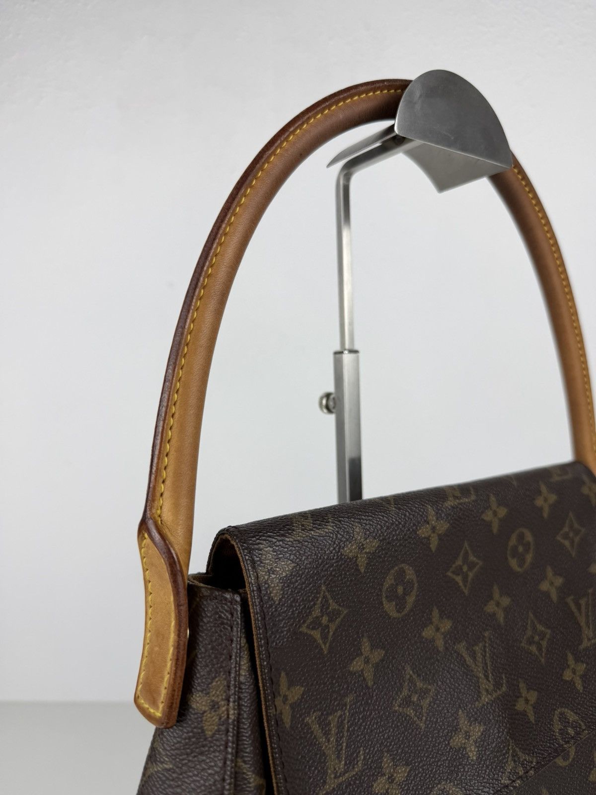 Louis Vuitton monogram Looping PM