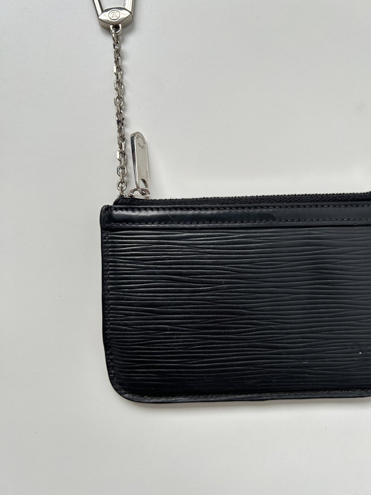 Vintage Louis Vuitton epi leather pochette cle large size