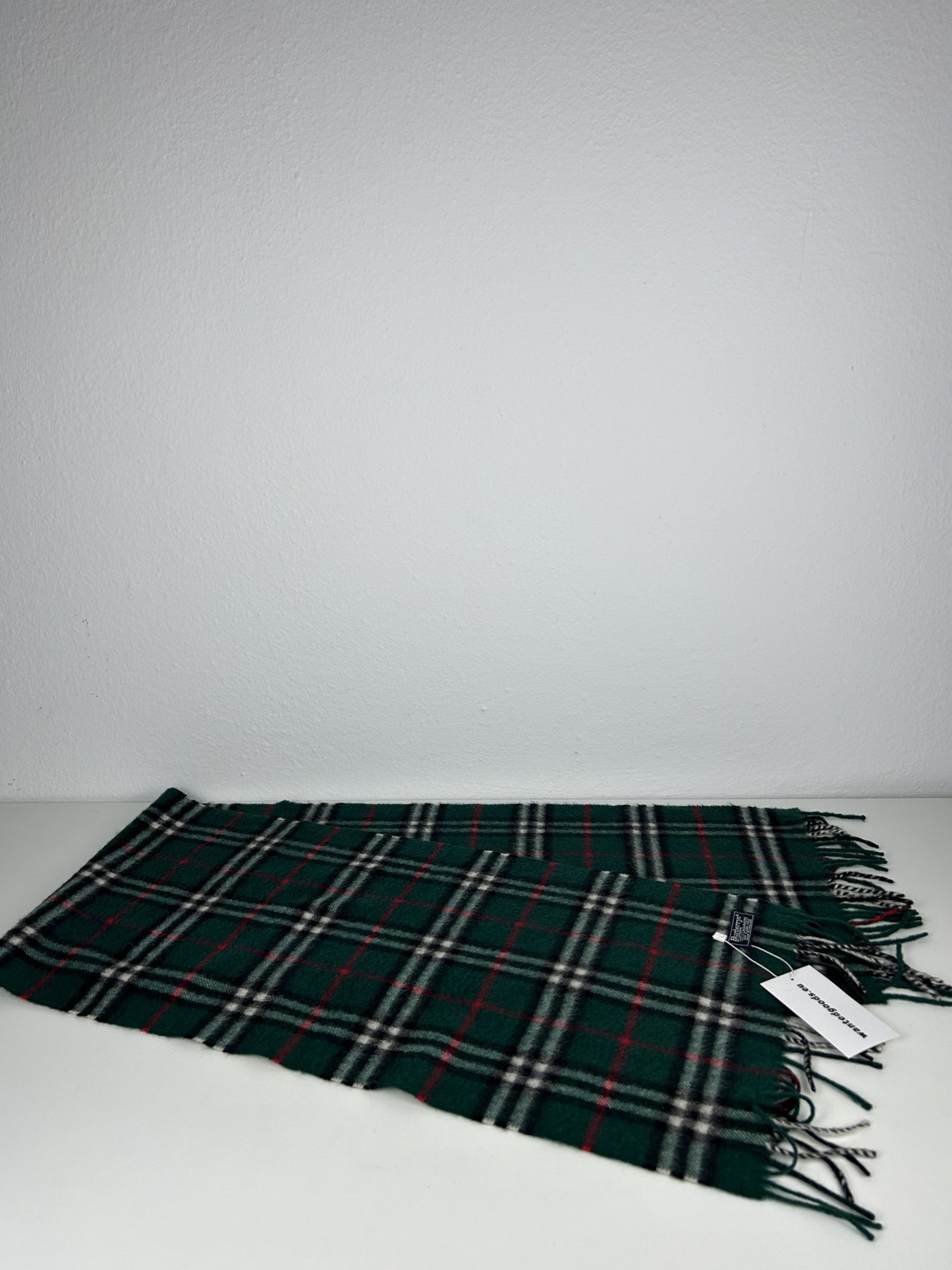 Vintage Burberry green nova check cashmere scarf