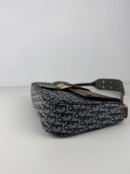 2003 Dior street chic shoulder bag