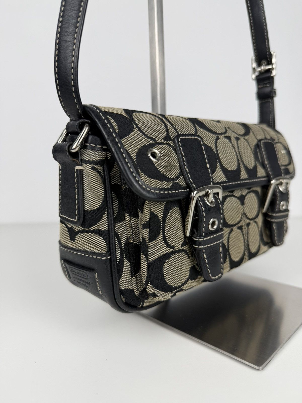 Coach signature leather and canvas shoulder/ crossbody bag