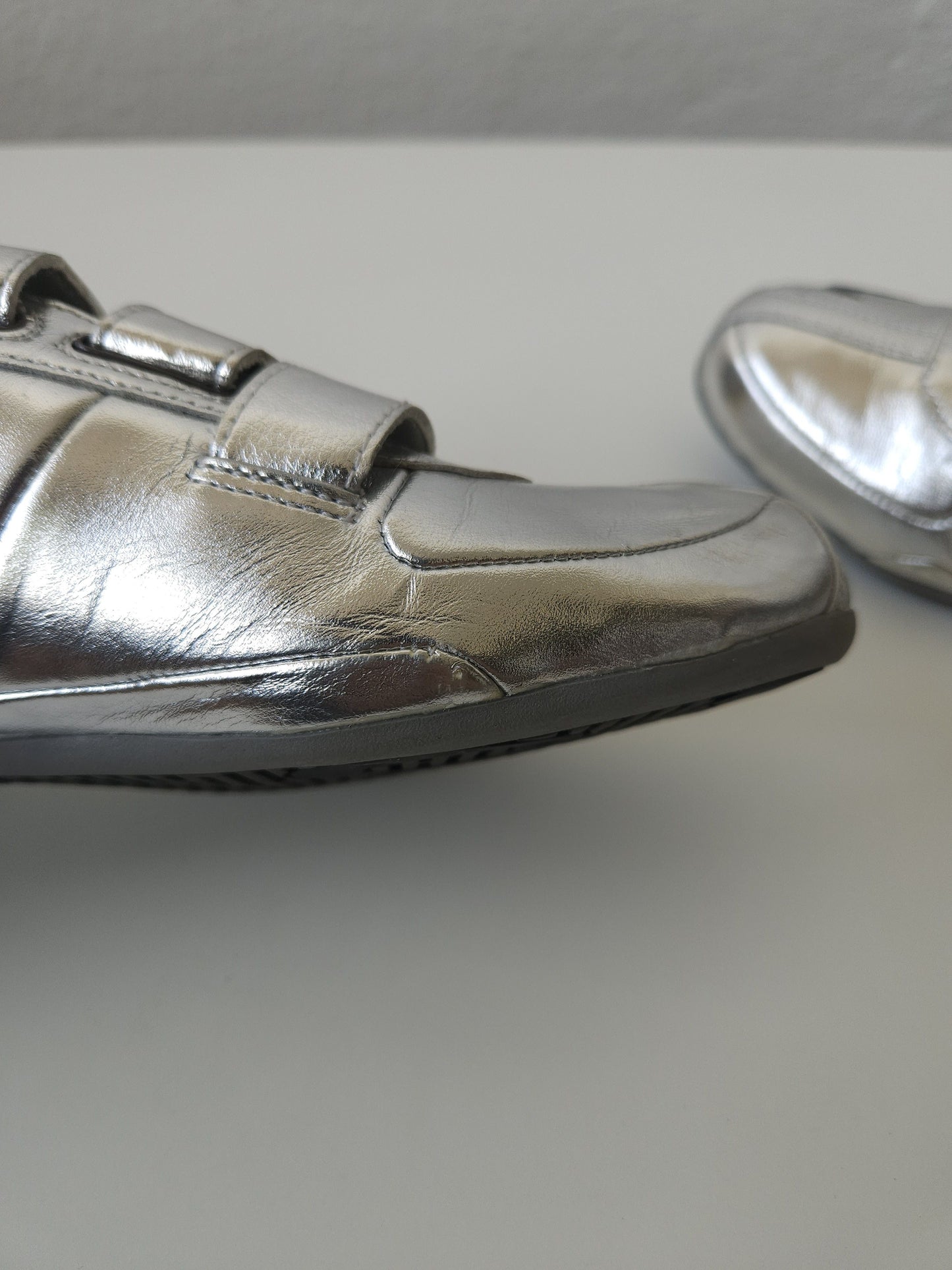 Vintage y2k nike fixed speed V silver