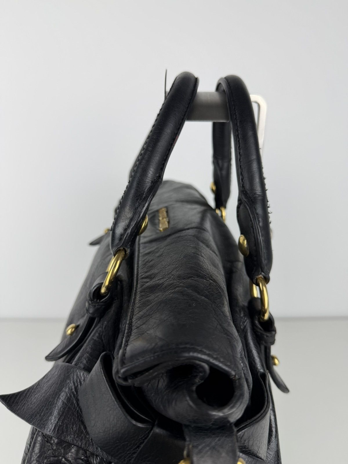 Miu miu vitello bow bag in black