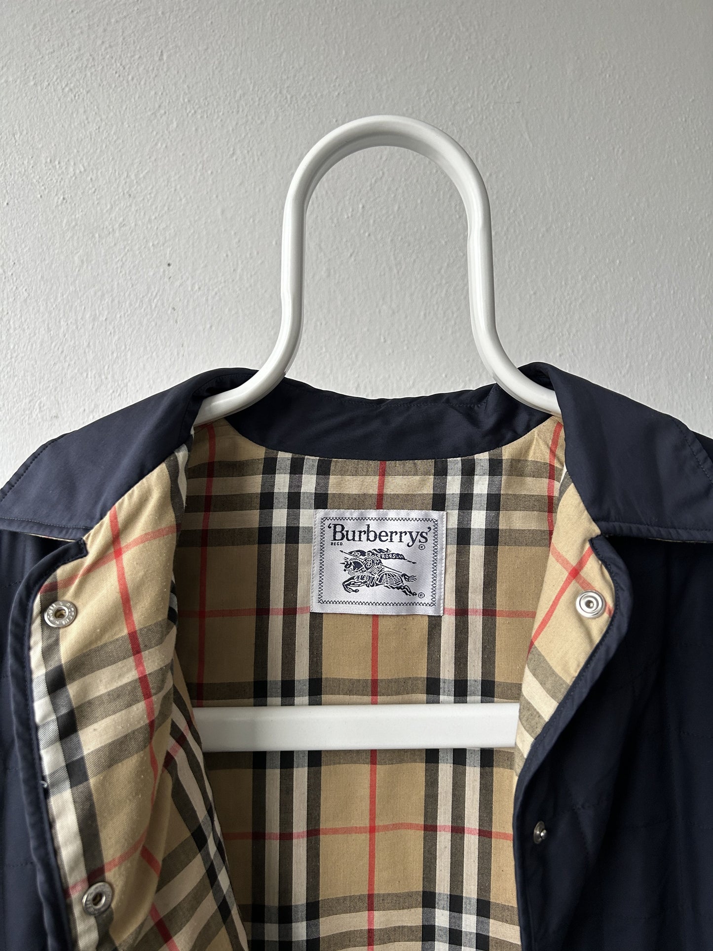 Vintage burberry nova check lined quilted light jacket