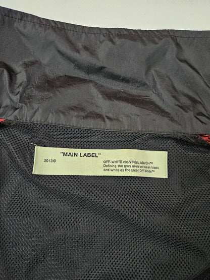 Off-white SS2020 removable sleeve river trail track top