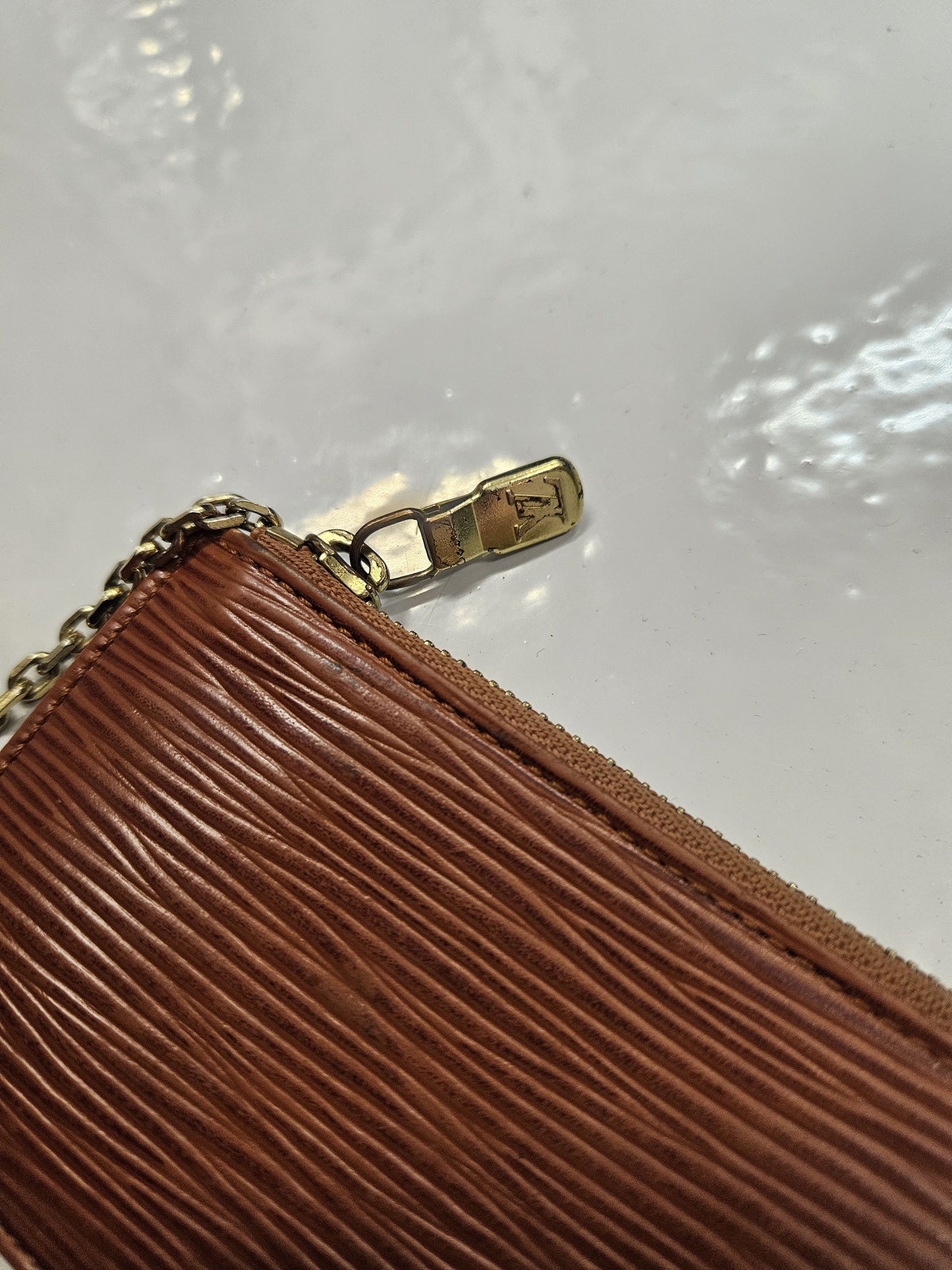 Vintage Louis Vuitton epi leather pochette cle