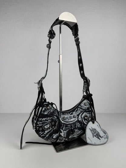 Balenciaga le cagole xs graffiti