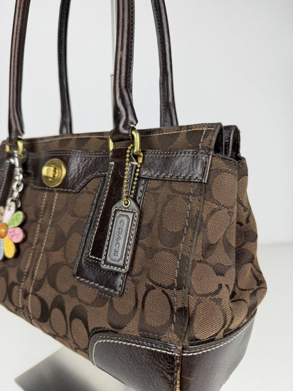 Coach hamptons carryall signature tote with flower charm