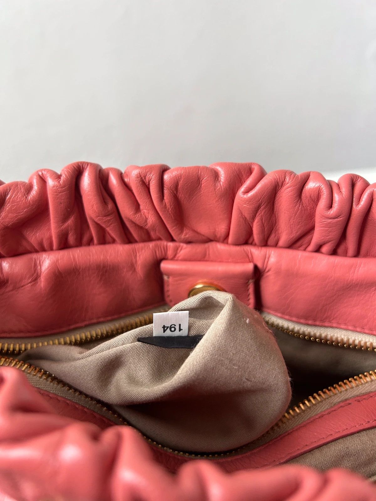 Miu miu vitello bauletto aperto handbag in coral pink