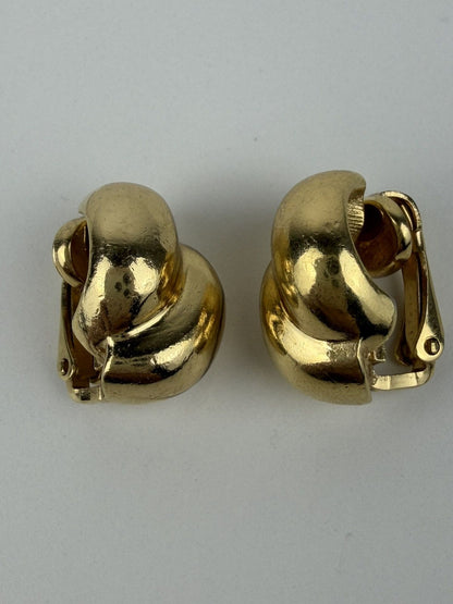 Vintage 80s Christian Dior clip on earrings