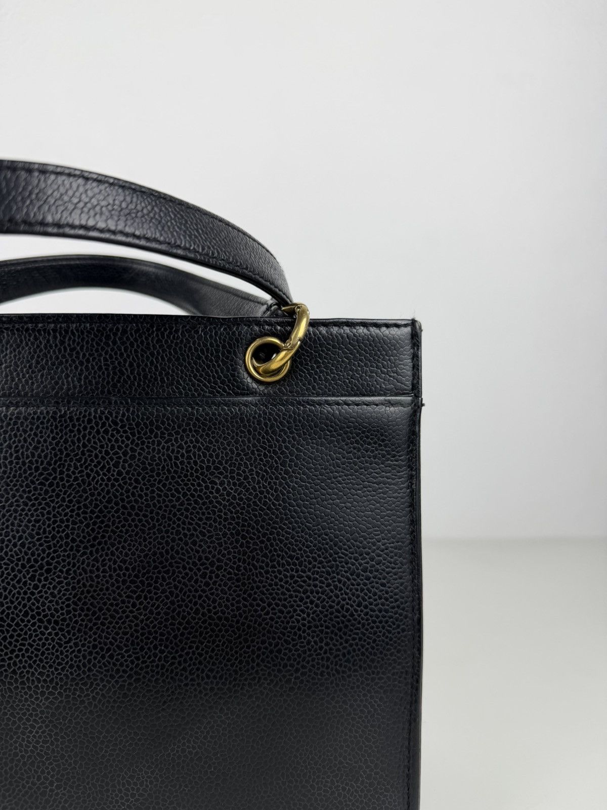 Vintage Chanel caviar 2.55 executive tote mini size