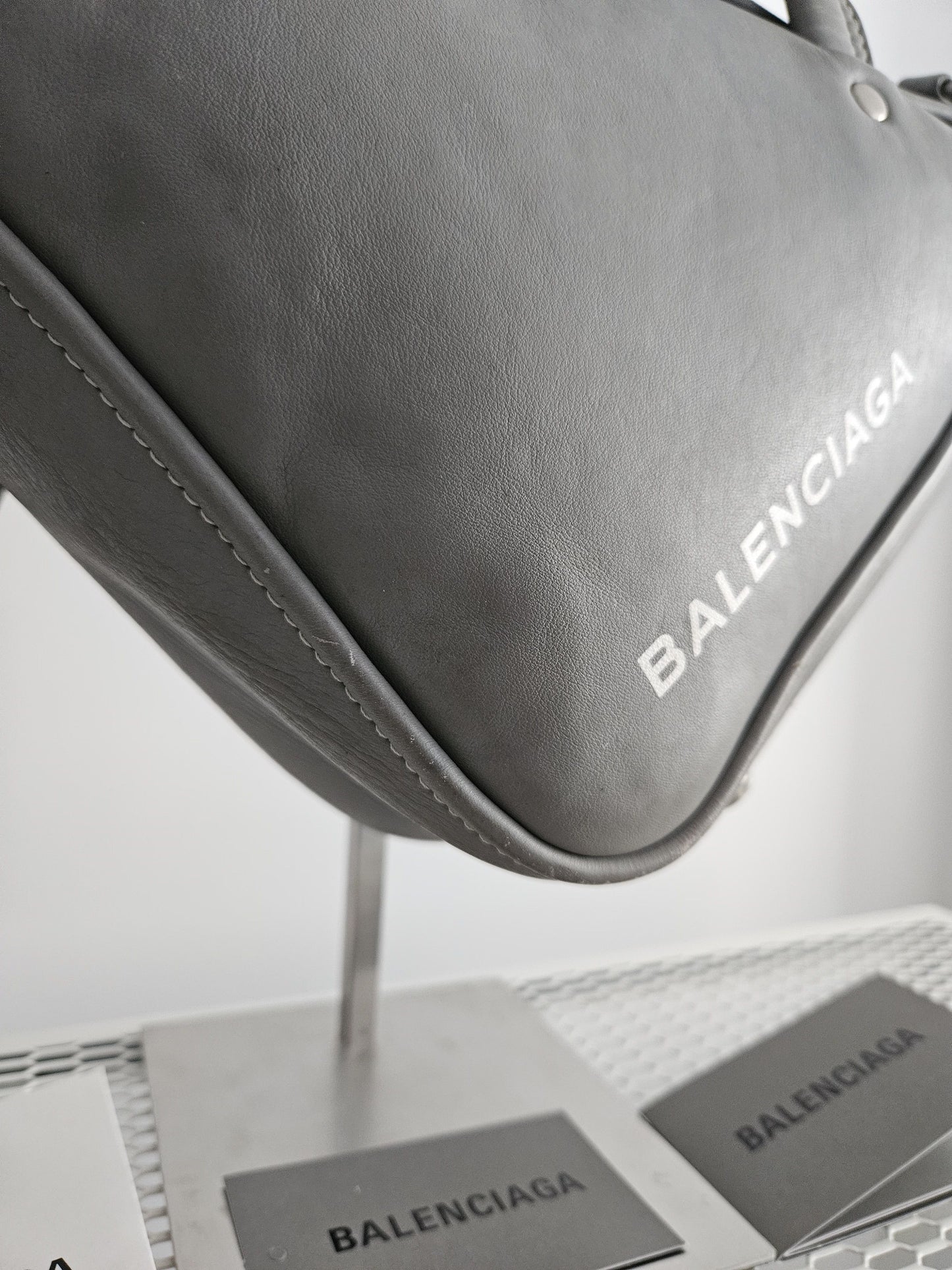 AW2017 Balenciaga triangle duffle bag M