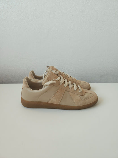 Maison Margiela replica sneakers in dusty pink/ beige