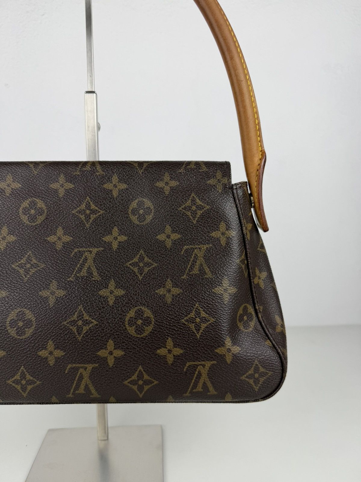 Louis Vuitton monogram Looping PM