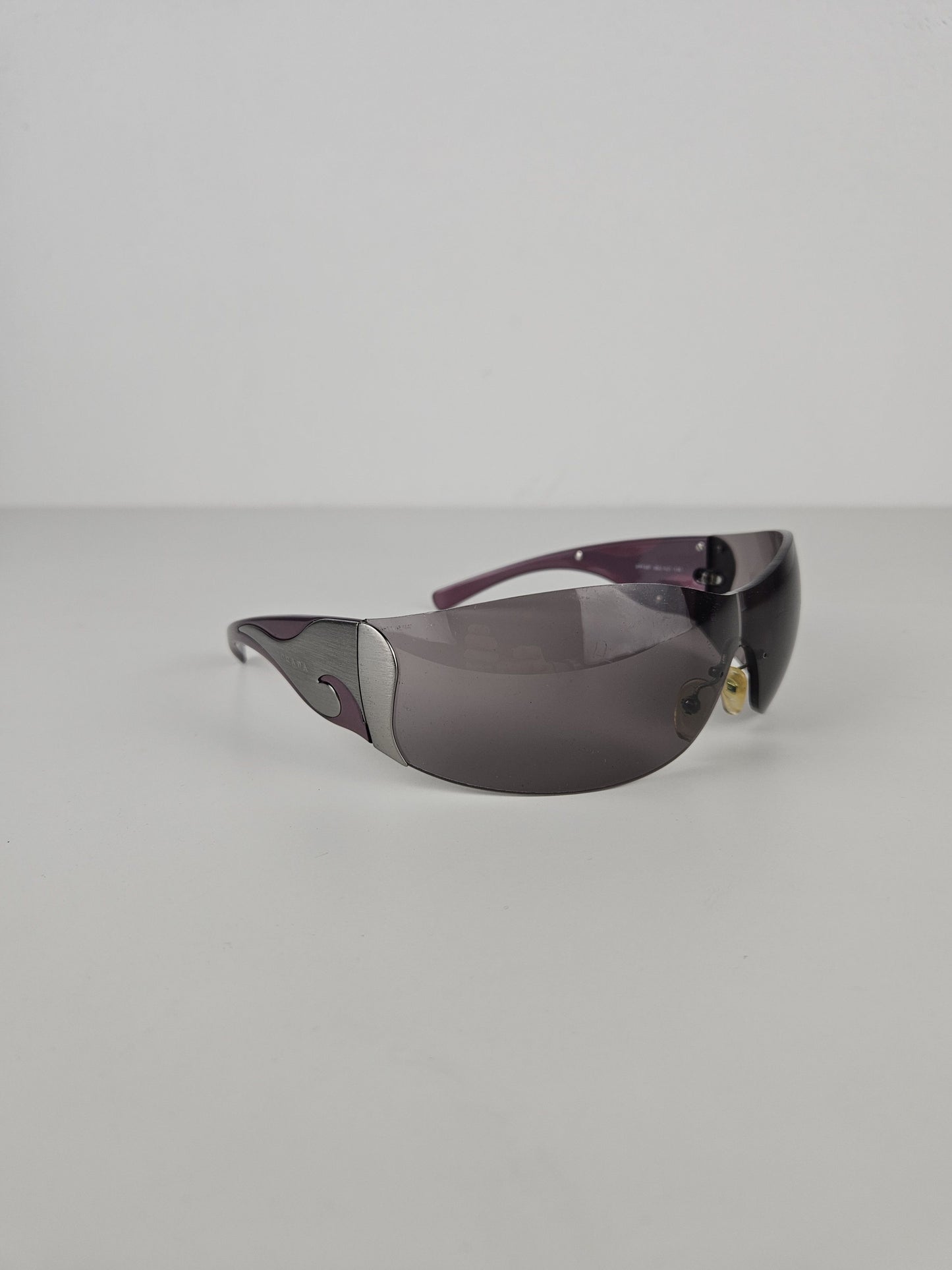 Archive y2k Prada SPR58F wraparound flame sunglasses