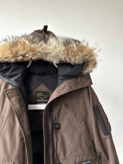 Canada goose chilliwack hooded bomber jacket