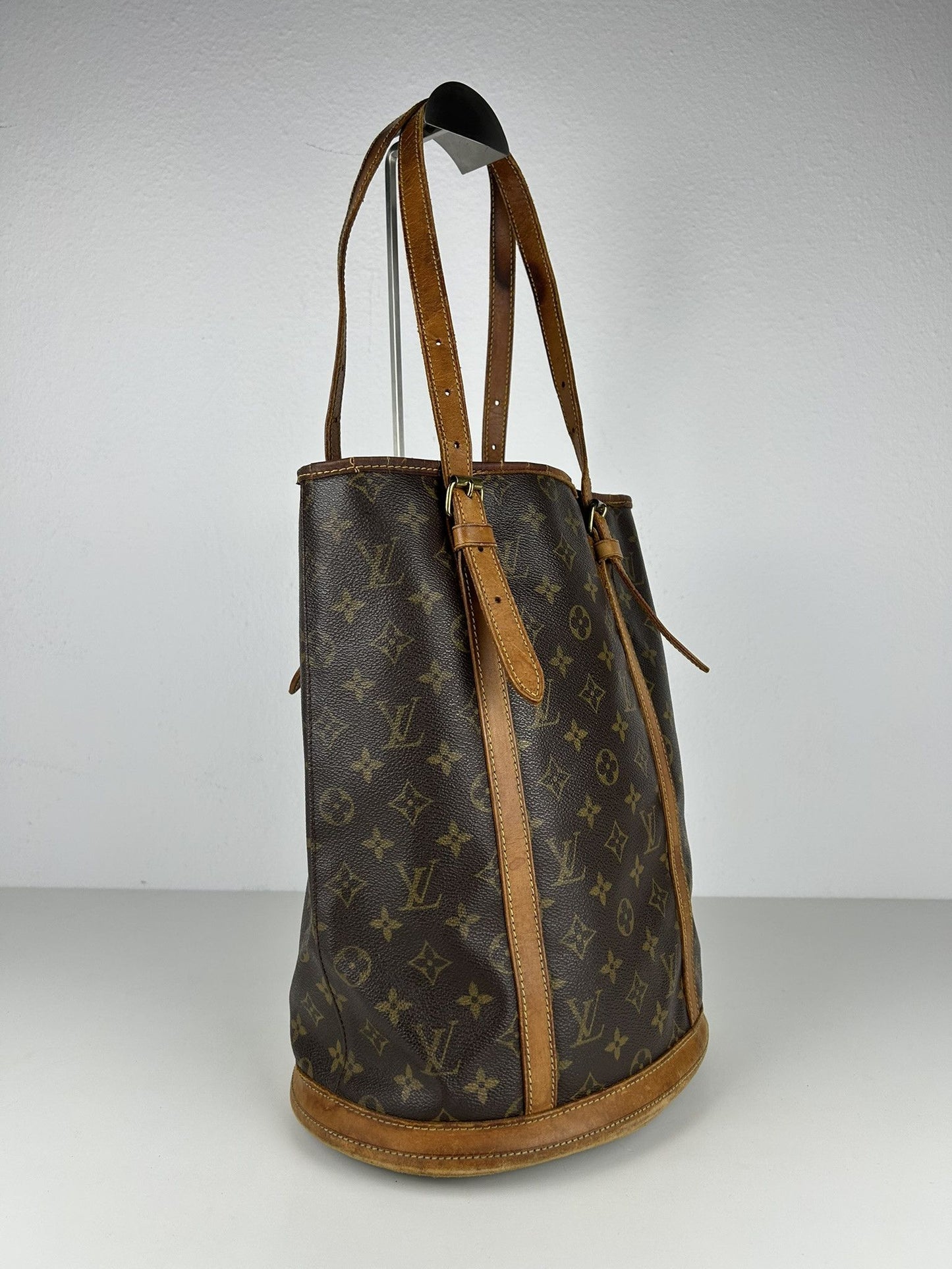 Vintage Louis Vuitton monogram bucket GM handbag