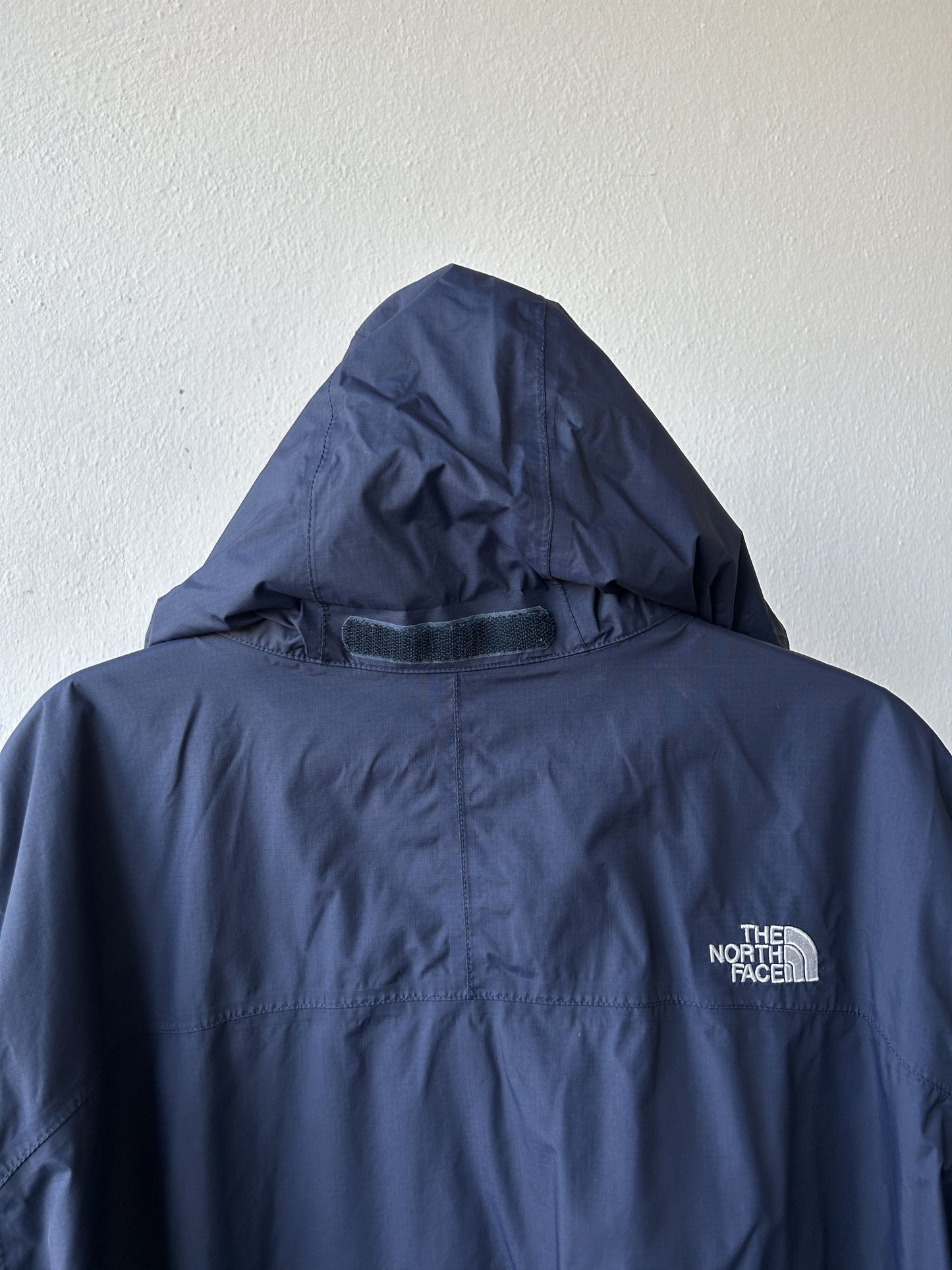 The north face hyvent membrane hooded shell rain jacket
