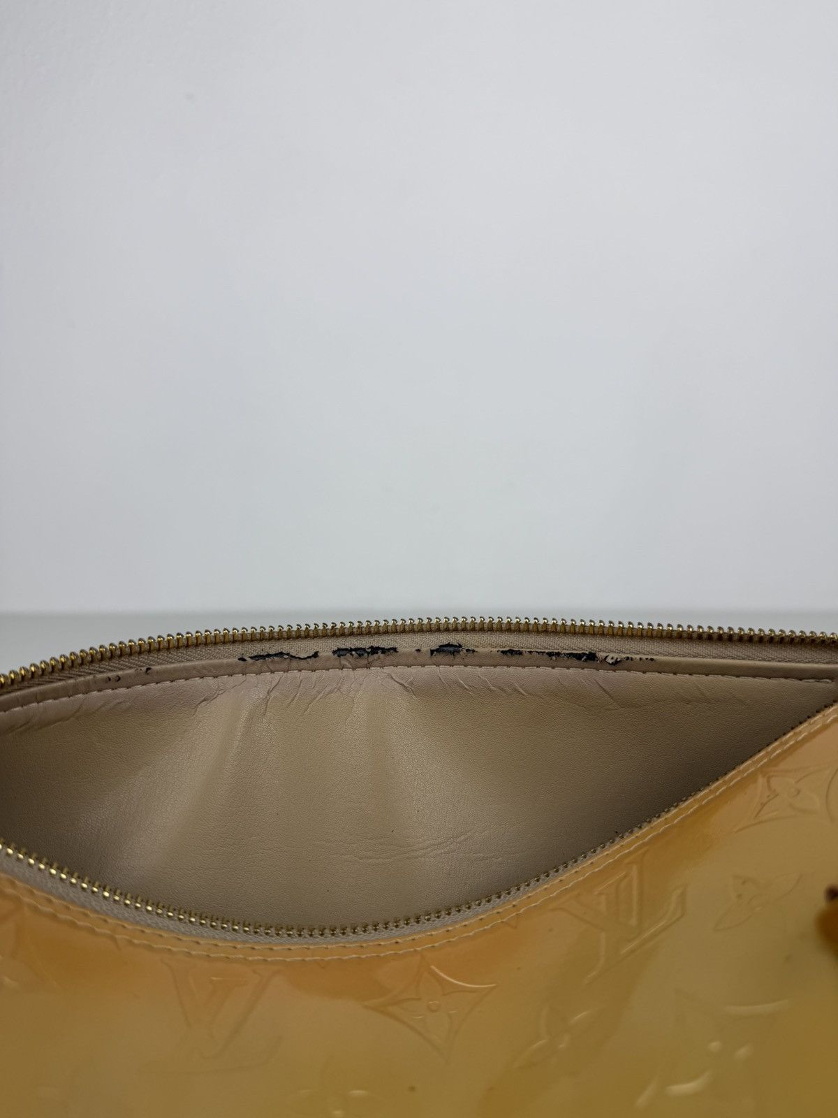 Louis Vuitton vernis Bedford patent leather handbag