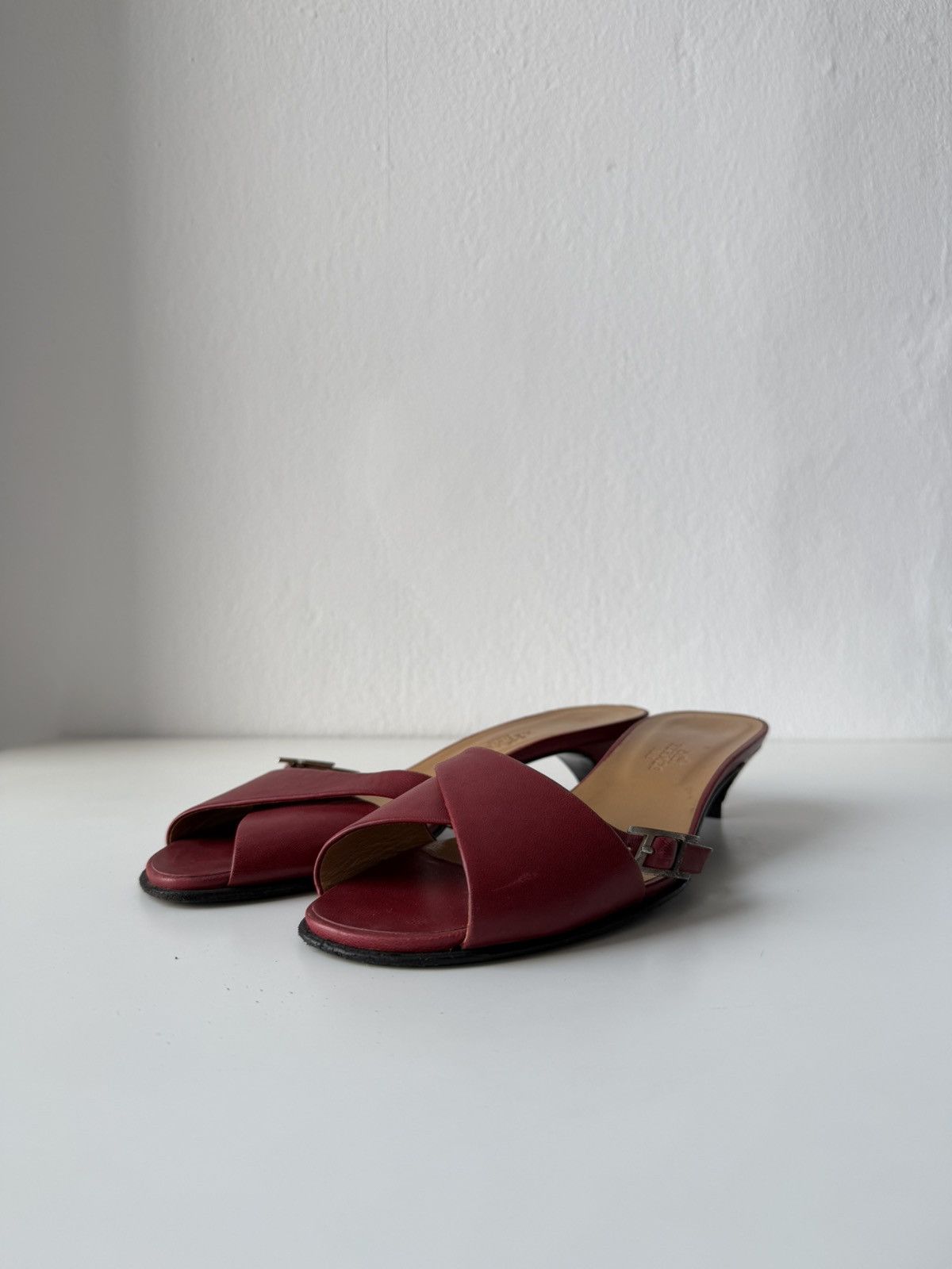 Hermes Kiton open toe kitten heel mules