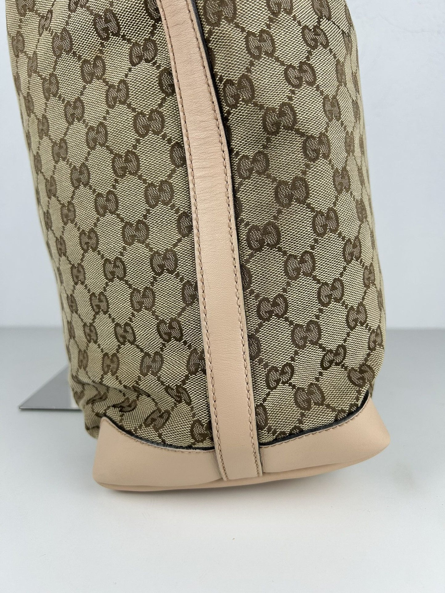 Gucci GG monogram canvas tote bag with pouch