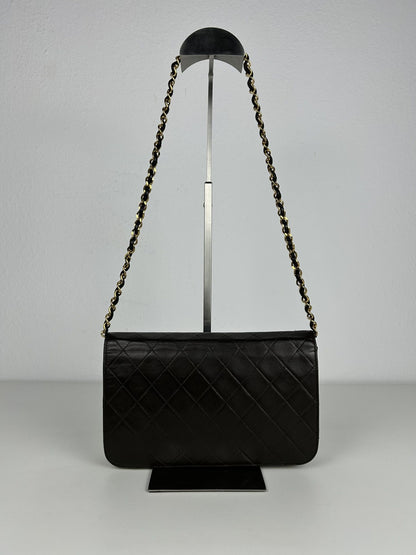 Vintage Chanel timeless/ classique in matelasse quilted lambskin
