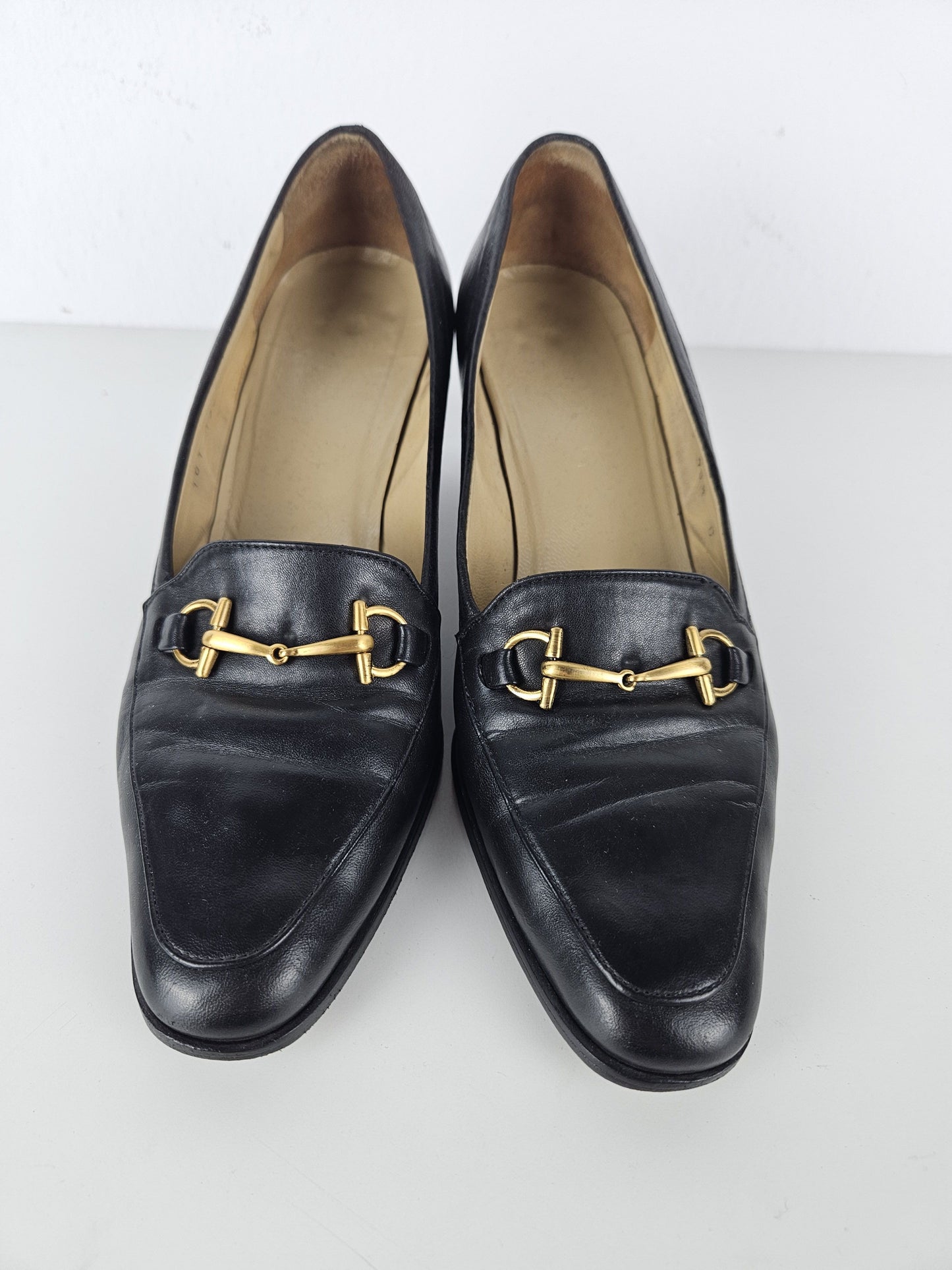 Vintage Gucci almond toe horsebit leather heels