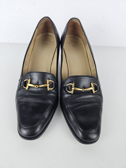 Vintage Gucci almond toe horsebit leather heels