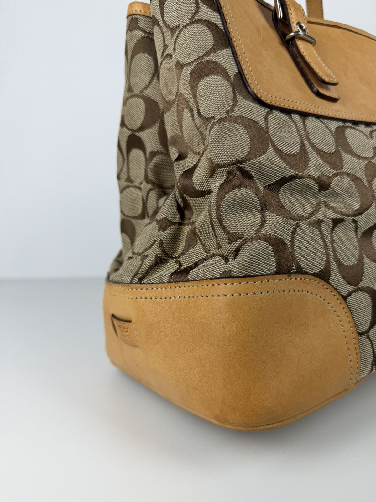 Coach signature tote