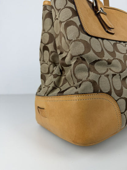 Coach signature tote