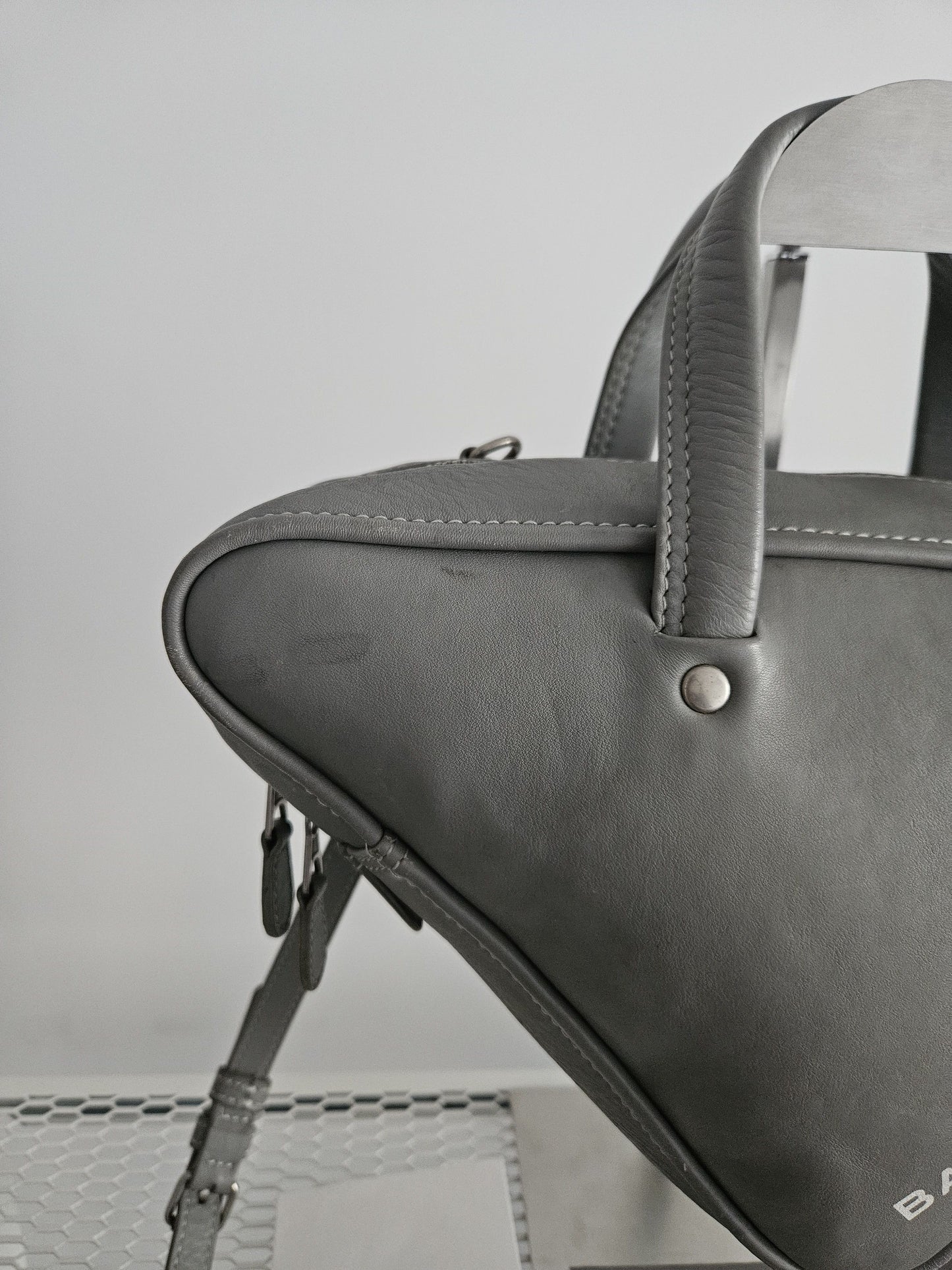 AW2017 Balenciaga triangle duffle bag M