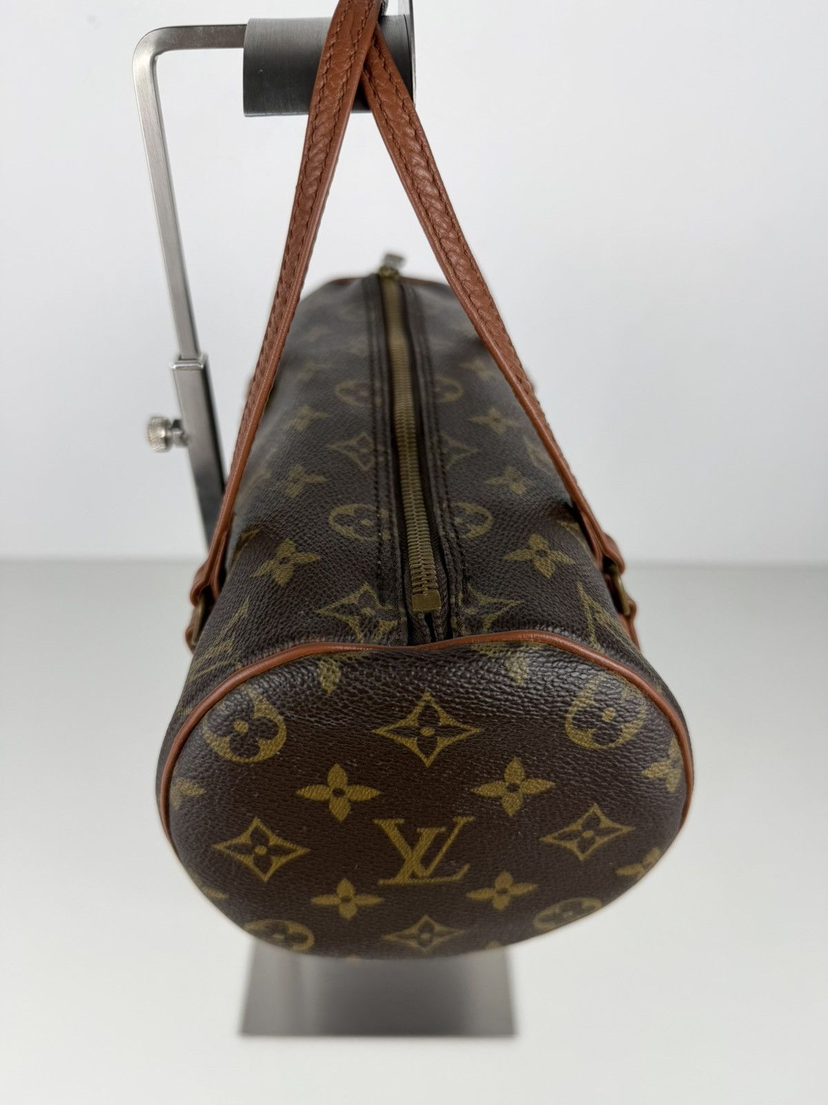 Vintage 80s Louis Vuitton monogram papillon 26