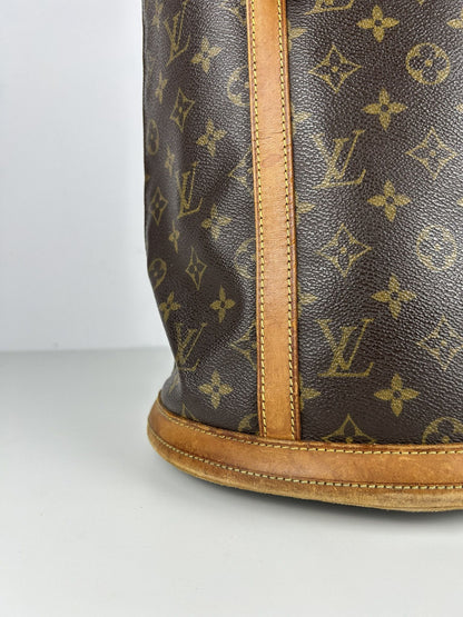 Vintage Louis Vuitton monogram bucket GM handbag