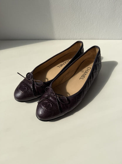 Vintage Chanel ribbon CC logo ballet flats