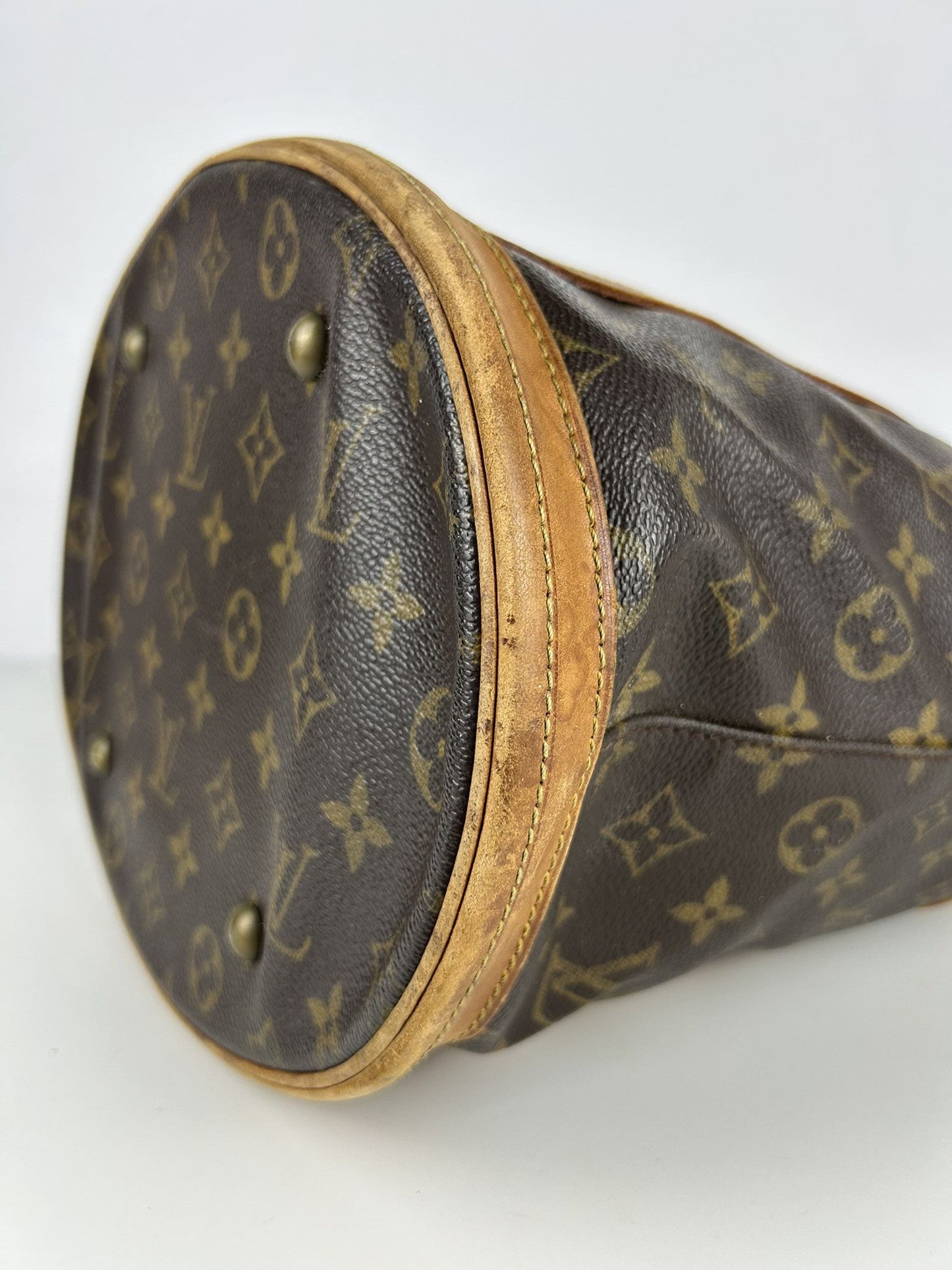 Vintage Louis Vuitton monogram bucket GM handbag