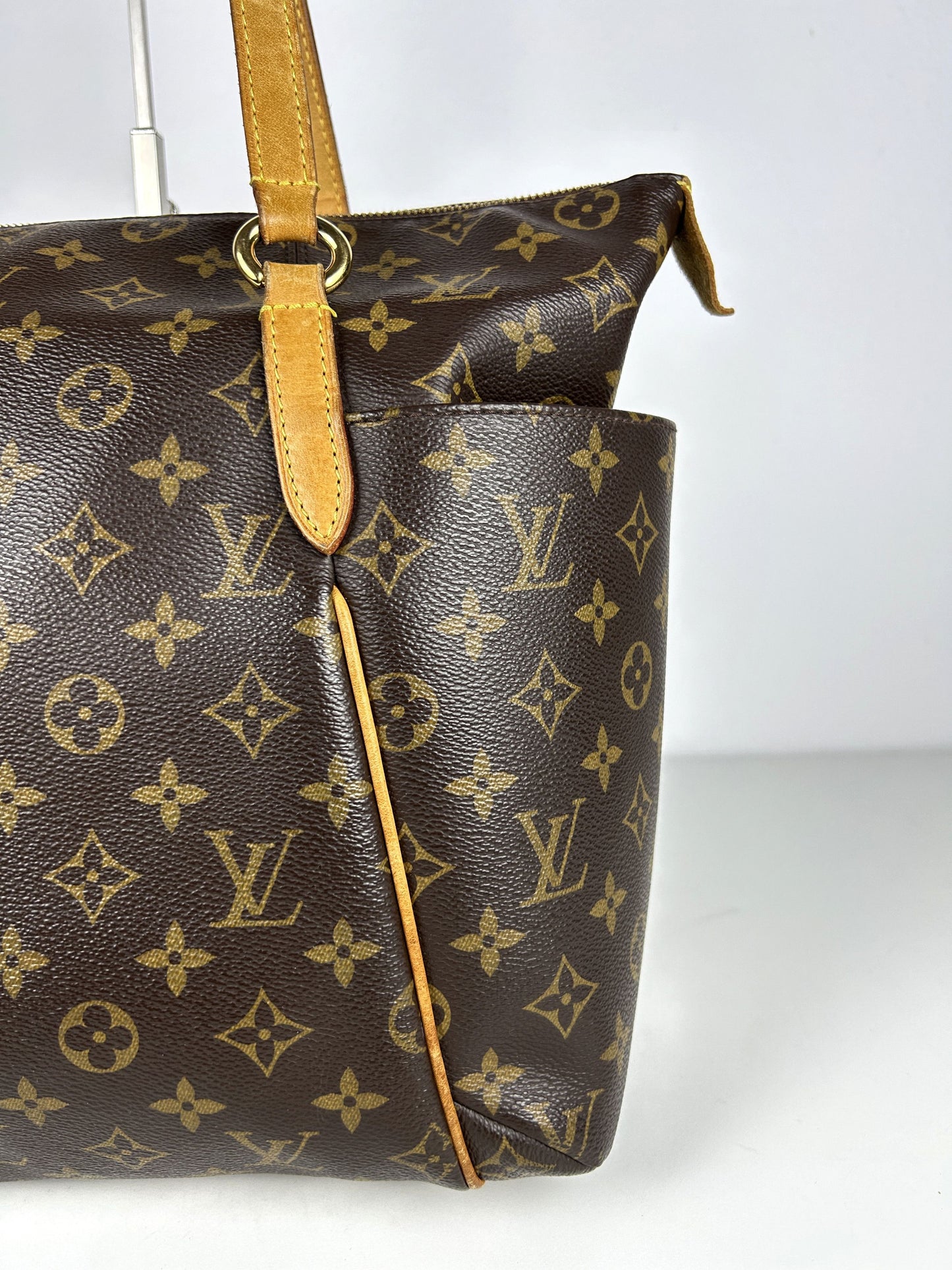 Louis Vuitton monogram Totally MM handbag tote