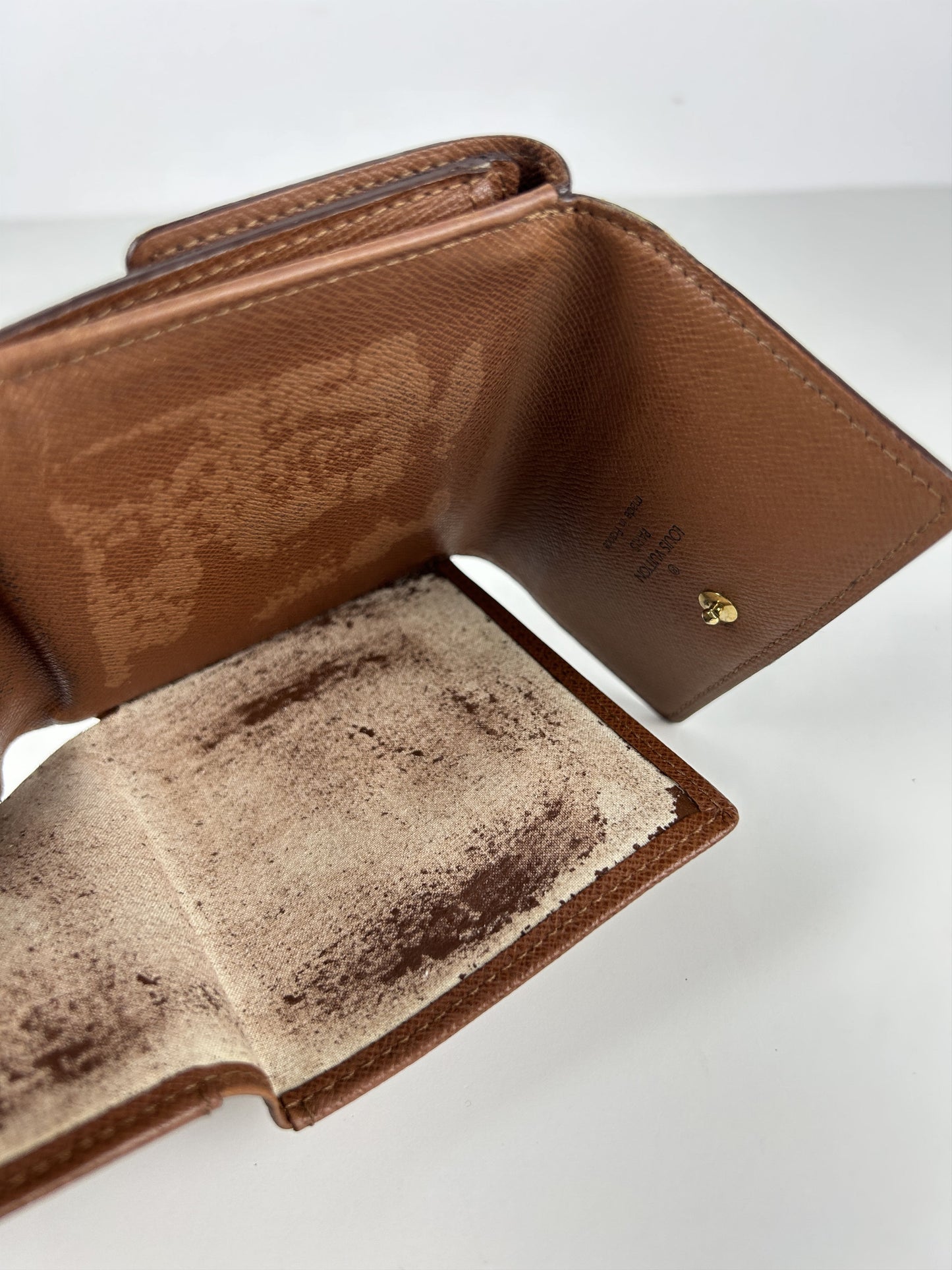 Louis vuitton monogram trifold wallet