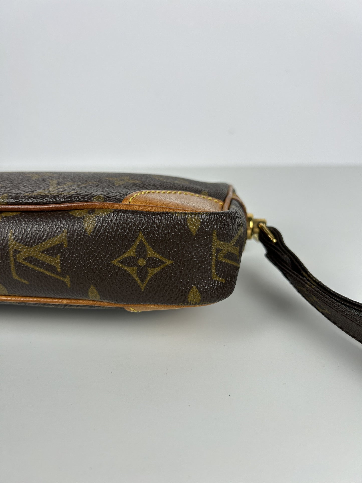 Vintage 80s Louis Vuitton marly dragonne monogram wristlet clutch bag