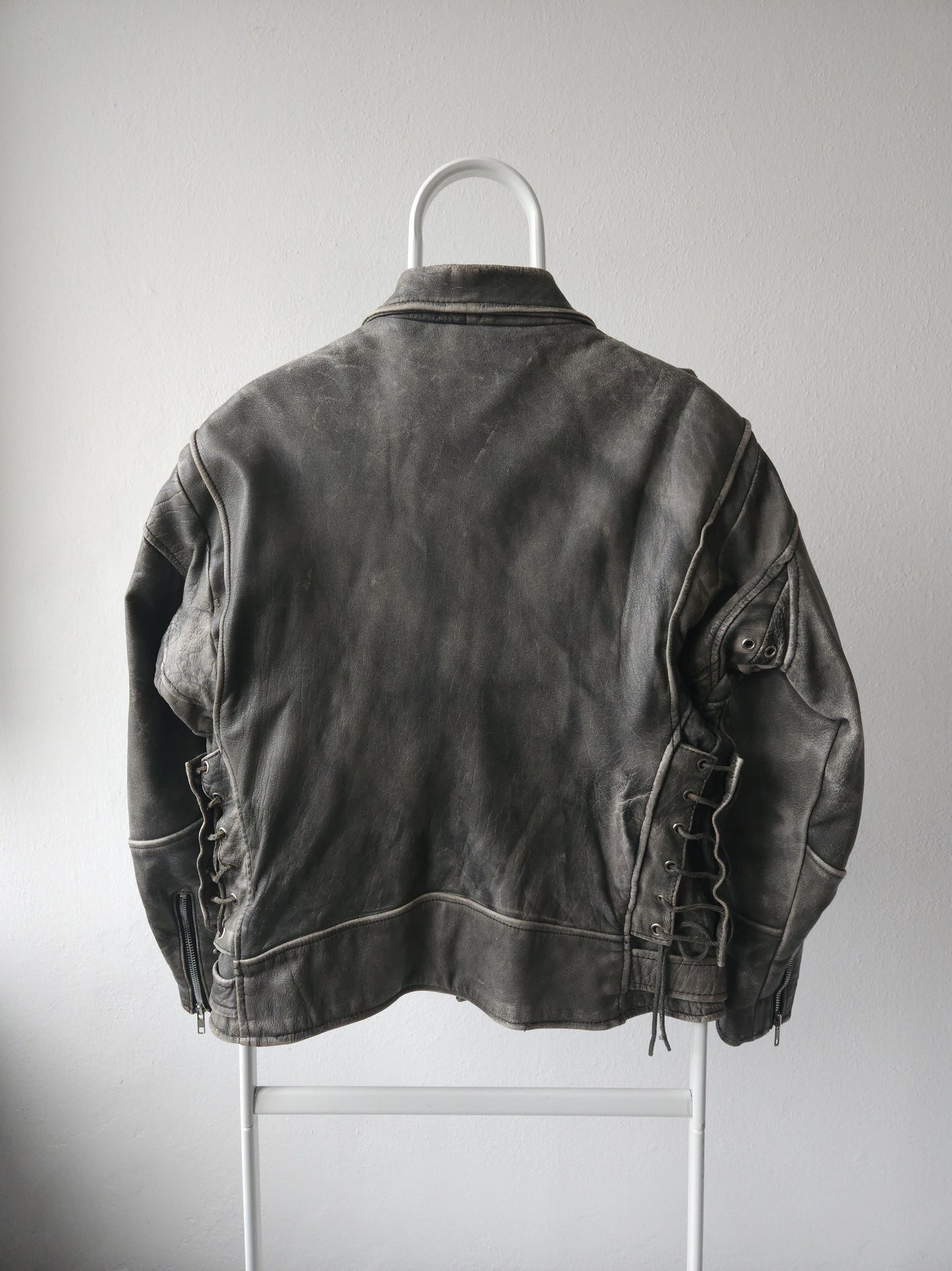 Vintage distressed ramones biker leather jacket