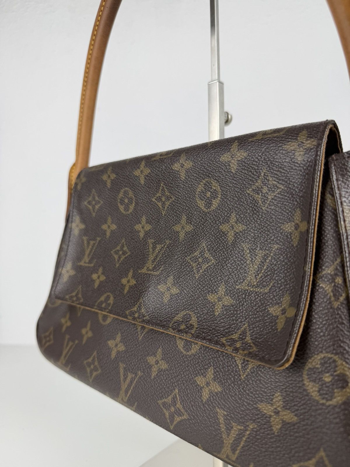 Louis Vuitton monogram Looping PM